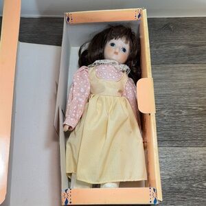 King state porcelain Vintage Doll